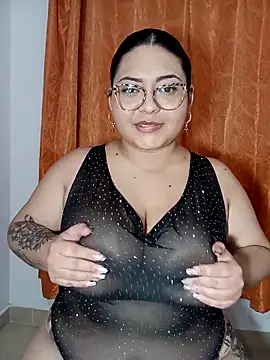 Snapshot of Anna_Lucia88 chatting on 17, 4, 2026 Anna Lucia88 online show from 17, 4, 2026