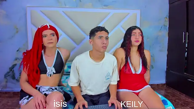 TrioPecadoVIP online show from 21, 12, 2025