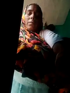 Snapshot of Xx_savita chatting on 30, 4, 2026 Xx savita online show from 30, 4, 2026