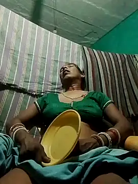 Snapshot of Xx_savita chatting on 6, 5, 2026 Xx savita online show from 6, 5, 2026