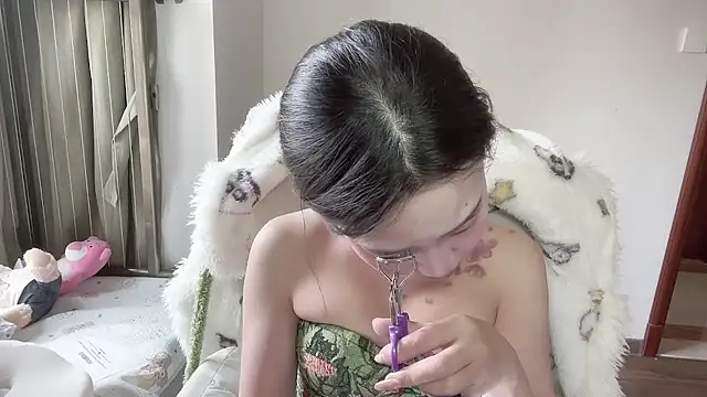 Sep-oo online show from 4, 12, 2025