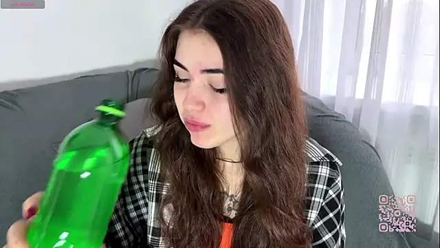 ScaNovaXen  online show from 17, 4, 2026