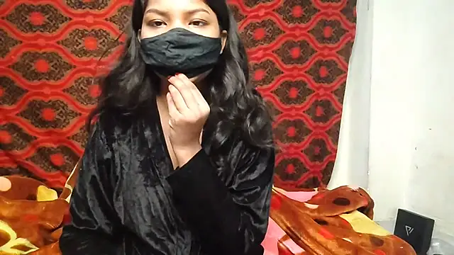 Real18sis sex sis online show from 19, 12, 2025