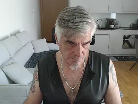 Buidapest online show from 19, 4, 2026