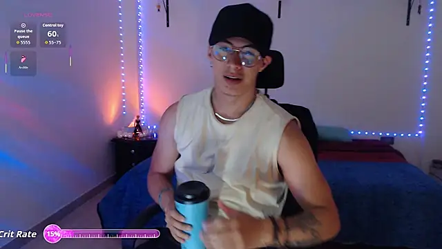 Snapshot of Brandon_starkk chatting on 9, 7, 2026 Brandon starkk online show from 9, 7, 2026