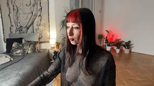 Snapshot of inked_witch chatting on 28, 9, 2025 inked witch online show from 28, 9, 2025