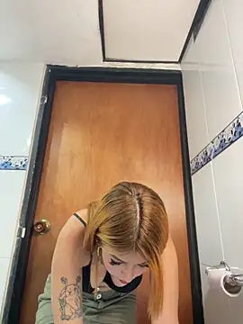 LeahCat69 online show from 29, 11, 2025