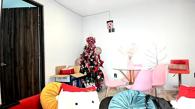 latinbitch online show from 5, 1, 2026