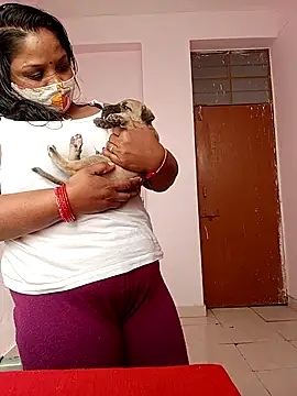 CUTE-LOVE-SWEETS online show from 8, 1, 2026