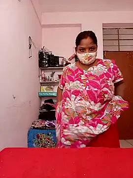 CUTE-LOVE-SWEETS online show from 9, 4, 2026