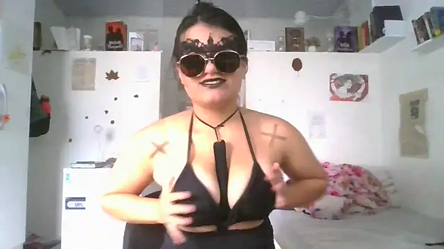 Snapshot of Satanatrix chatting on 19, 3, 2026 Satanatrix online show from 19, 3, 2026