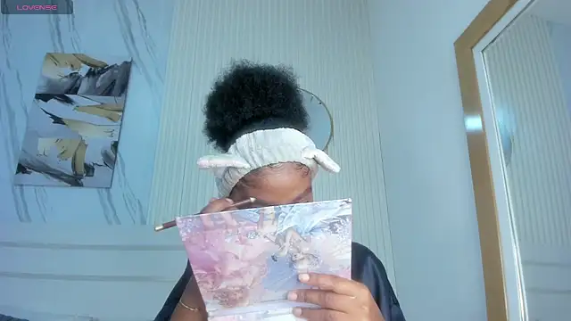 Snapshot of Afro_Luna chatting on 14, 3, 2026 Afro Luna online show from 14, 3, 2026