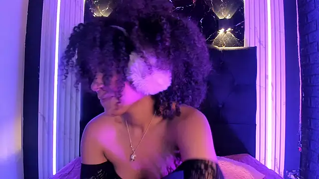 Serena Fey online show from 9, 1, 2026