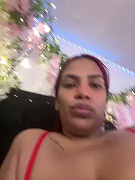 Snapshot of ArielleMillerr- chatting on 13, 6, 2026 ArielleMillerr- online show from 13, 6, 2026