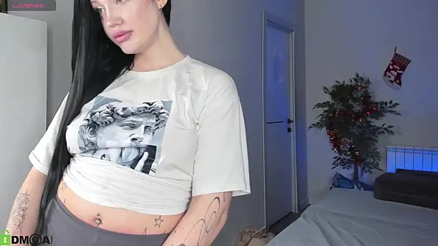 Eva lovevy online show from 17, 1, 2026