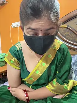 Snapshot of cutestpearl chatting on 2, 5, 2026 cutestpearl online show from 2, 5, 2026