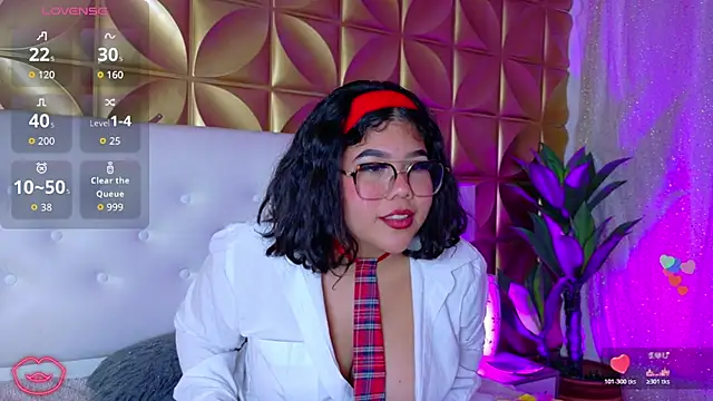 Amanda Mooree online show from 9, 3, 2026