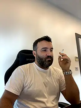 Yasinozturk3232 online show from 21, 11, 2025