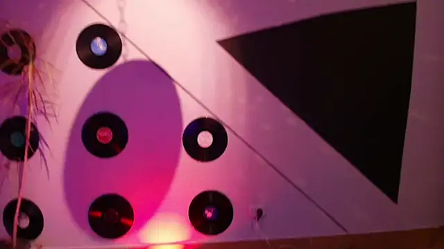 goddess julieta online show from 12, 1, 2026