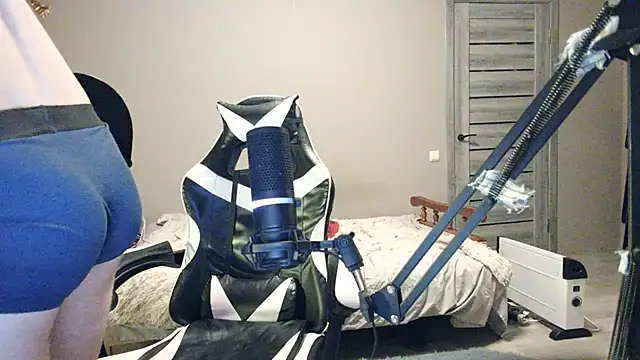 6thfingq online show from 20, 12, 2025