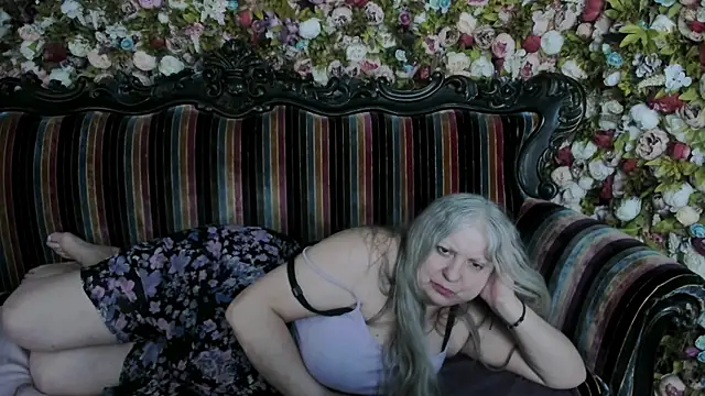 Snapshot of mariabelladonna chatting on 25, 4, 2026 mariabelladonna online show from 25, 4, 2026
