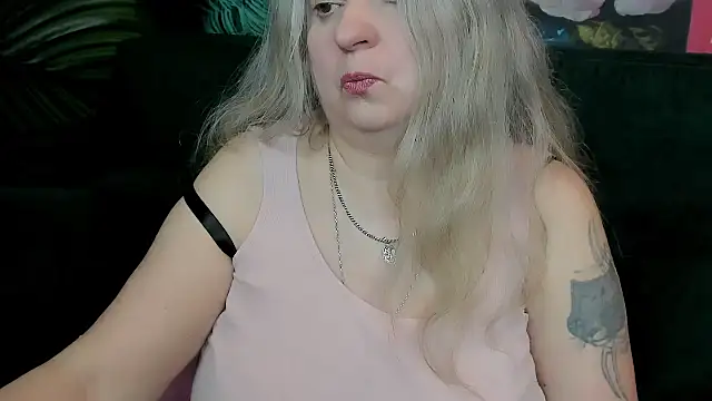 Snapshot of mariabelladonna chatting on 15, 5, 2026 mariabelladonna online show from 15, 5, 2026