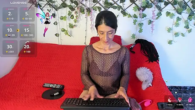 Eva moon5 online show from 5, 12, 2025