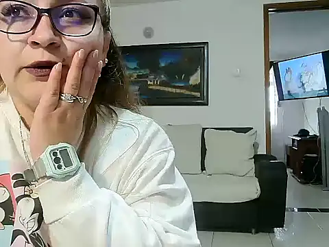 LexieNatty online show from 19, 11, 2025