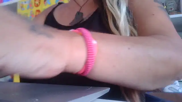 Snapshot of EheMilf_Frankfurt chatting on 6, 6, 2026 EheMilf Frankfurt online show from 6, 6, 2026