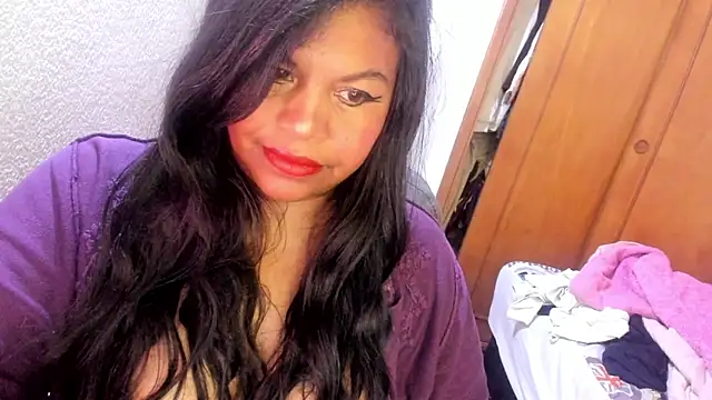 Snapshot of ebonycamelia chatting on 25, 4, 2026 ebonycamelia online show from 25, 4, 2026