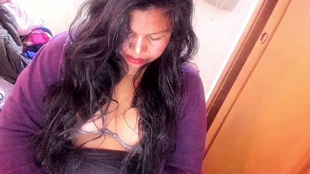 Snapshot of ebonycamelia chatting on 25, 5, 2026 ebonycamelia online show from 25, 5, 2026