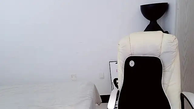 XIAOFENG-2025 online show from 12, 3, 2026