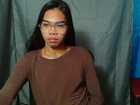 asian reyanxxx online show from 23, 11, 2025