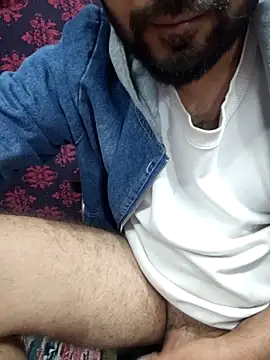 Cute Lucky online show from 1, 12, 2025