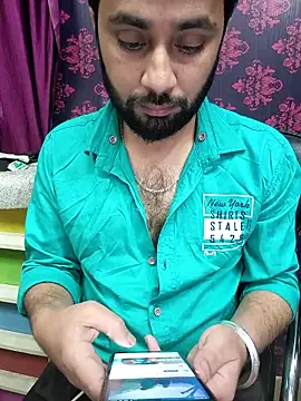 Cute Lucky online show from 9, 2, 2026