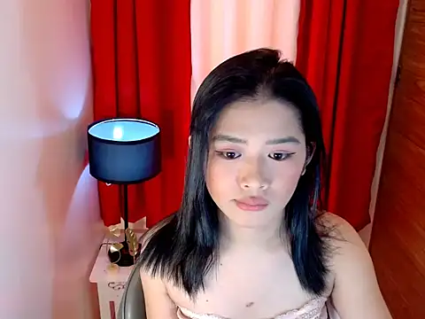 Snapshot of arianamooree_69 chatting on 19, 11, 2025 arianamooree 69 online show from 19, 11, 2025