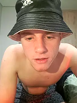 Snapshot of Tinny_Twink_RSA chatting on 19, 11, 2025 Tinny Twink RSA online show from 19, 11, 2025