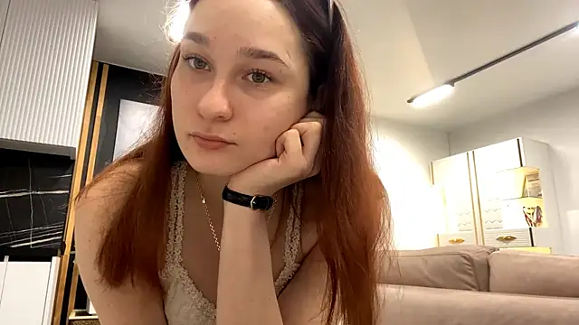 AylaRuer online show from 30, 11, 2025