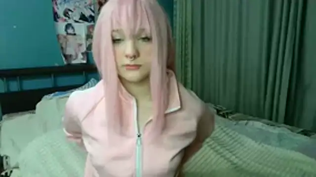 cutie kitten42 online show from 24, 11, 2025