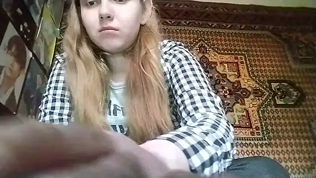 KikiBang online show from 3, 2, 2026