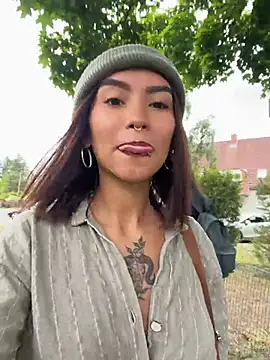 Zoe addiction online show from 22, 5, 2026