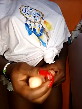 Snapshot of AngelaGraceY chatting on 26, 11, 2025 AngelaGraceY online show from 26, 11, 2025