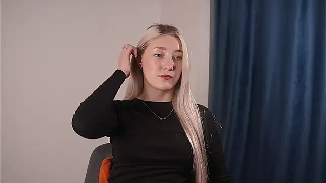 AngelitaLepp online show from 21, 11, 2025