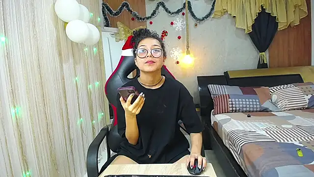 sweett love  online show from 1, 12, 2025