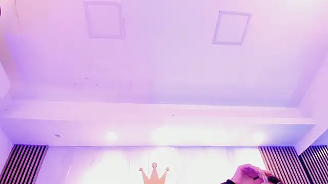 Snapshot of zafirovelvet chatting on 21, 11, 2025 zafirovelvet online show from 21, 11, 2025