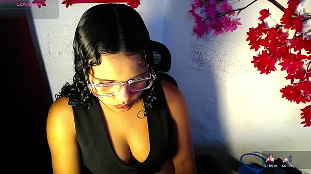 Snapshot of chleo_rosse chatting on 1, 7, 2026 chleo rosse online show from 1, 7, 2026