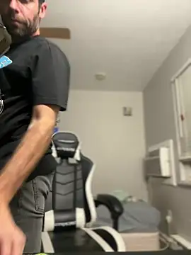 Snapshot of strippingmale1 chatting on 15, 7, 2026 strippingmale1 online show from 15, 7, 2026