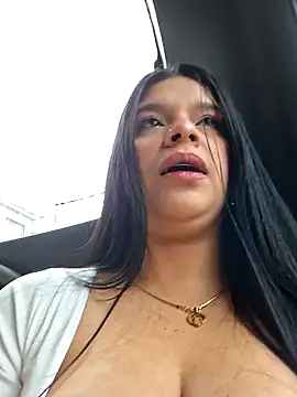 Layla-daring online show from 29, 11, 2025