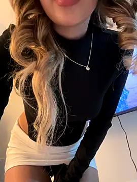 saliha pinky  online show from 19, 12, 2025