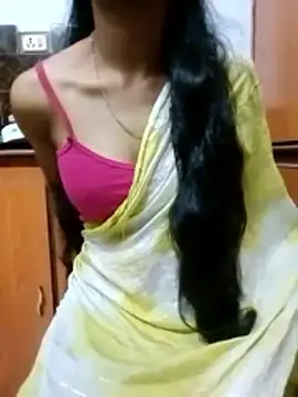 Snapshot of Roja__ chatting on 29, 11, 2025 Roja online show from 29, 11, 2025